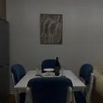 Apartment Golden 1 *