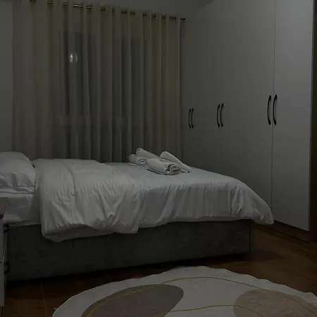 Apartment Golden Apartment 1