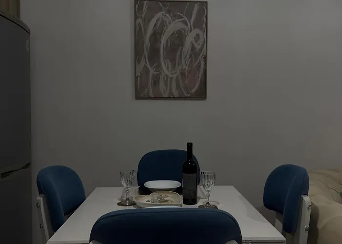 Apartment Golden Apartment 1 *