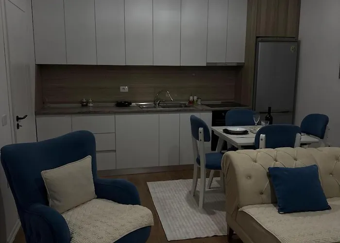 Apartment Golden Apartment 1 Kamez